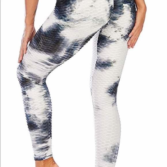 White and Blue High Waist Butt Lift Leggings 🤩 - Picture 4 of 7